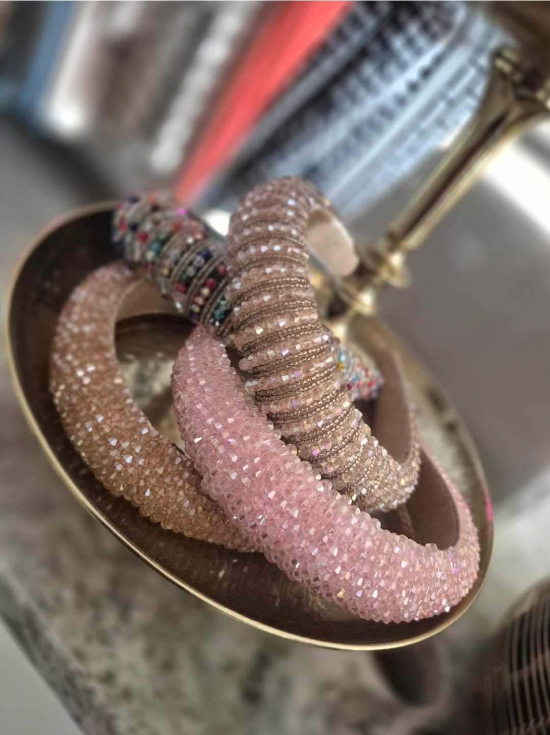 Accessories & Jewelry