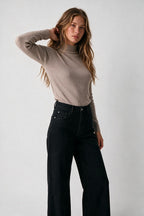 Fine Ribbed Merino Wool Sweater in beige with Mock neck