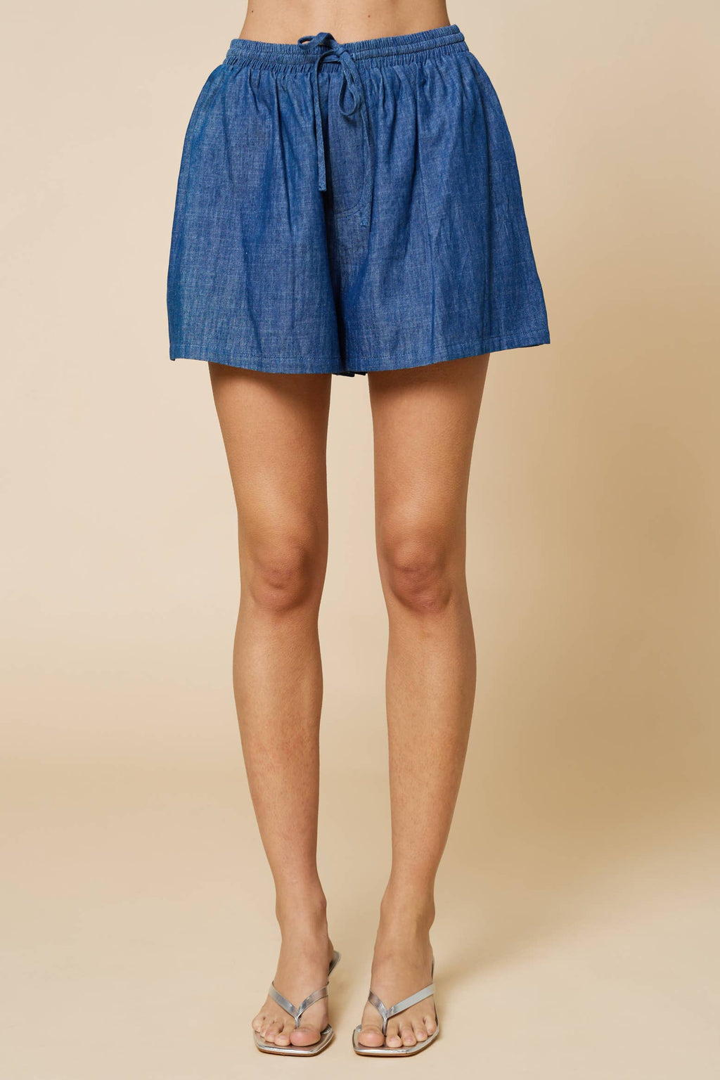 ELASTIC WAIST SHORTS