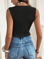 Textured waistcoat Buttoned vest