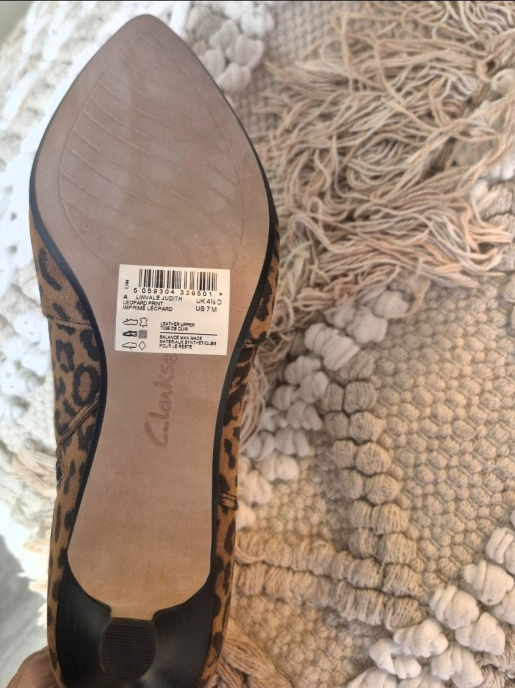 Clark’s Leopard ankle bootie ( ReFashion)