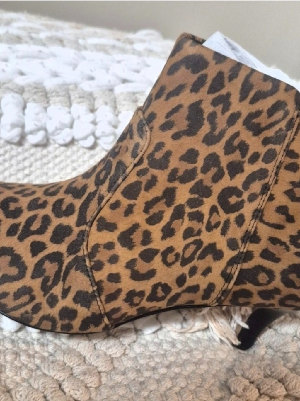 Clark’s Leopard ankle bootie ( ReFashion)