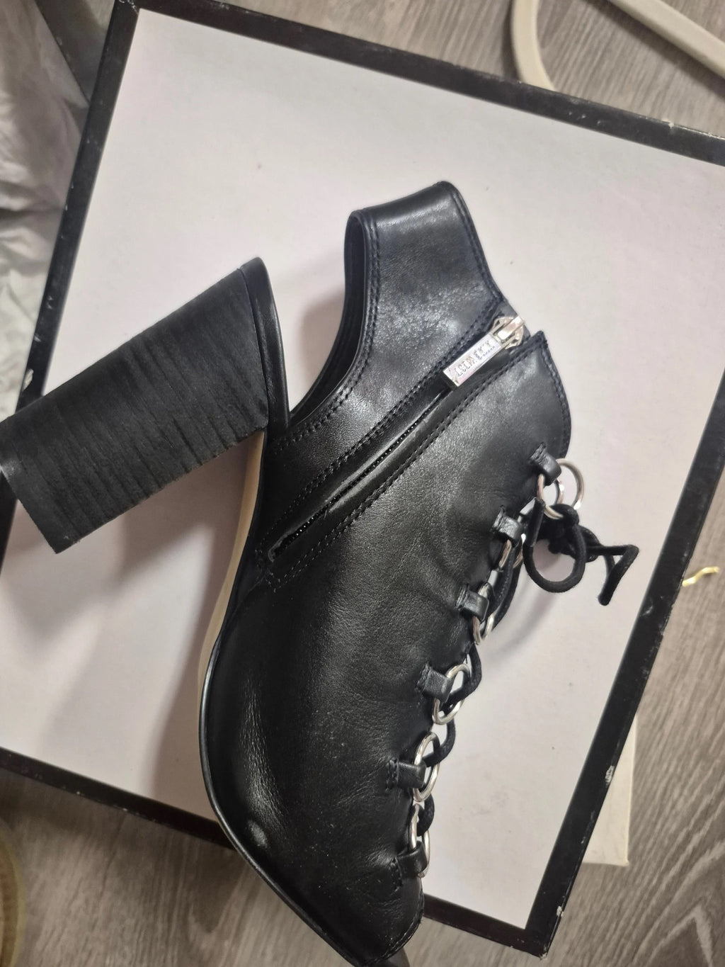 Nine West Size 7 (ReFashion)