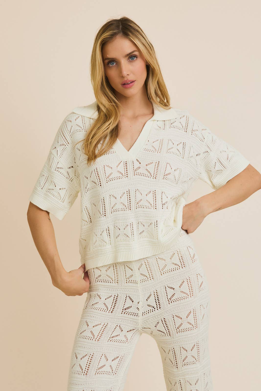 HALF SLEEVE OPEN KNIT COLLARED KNIT TOP